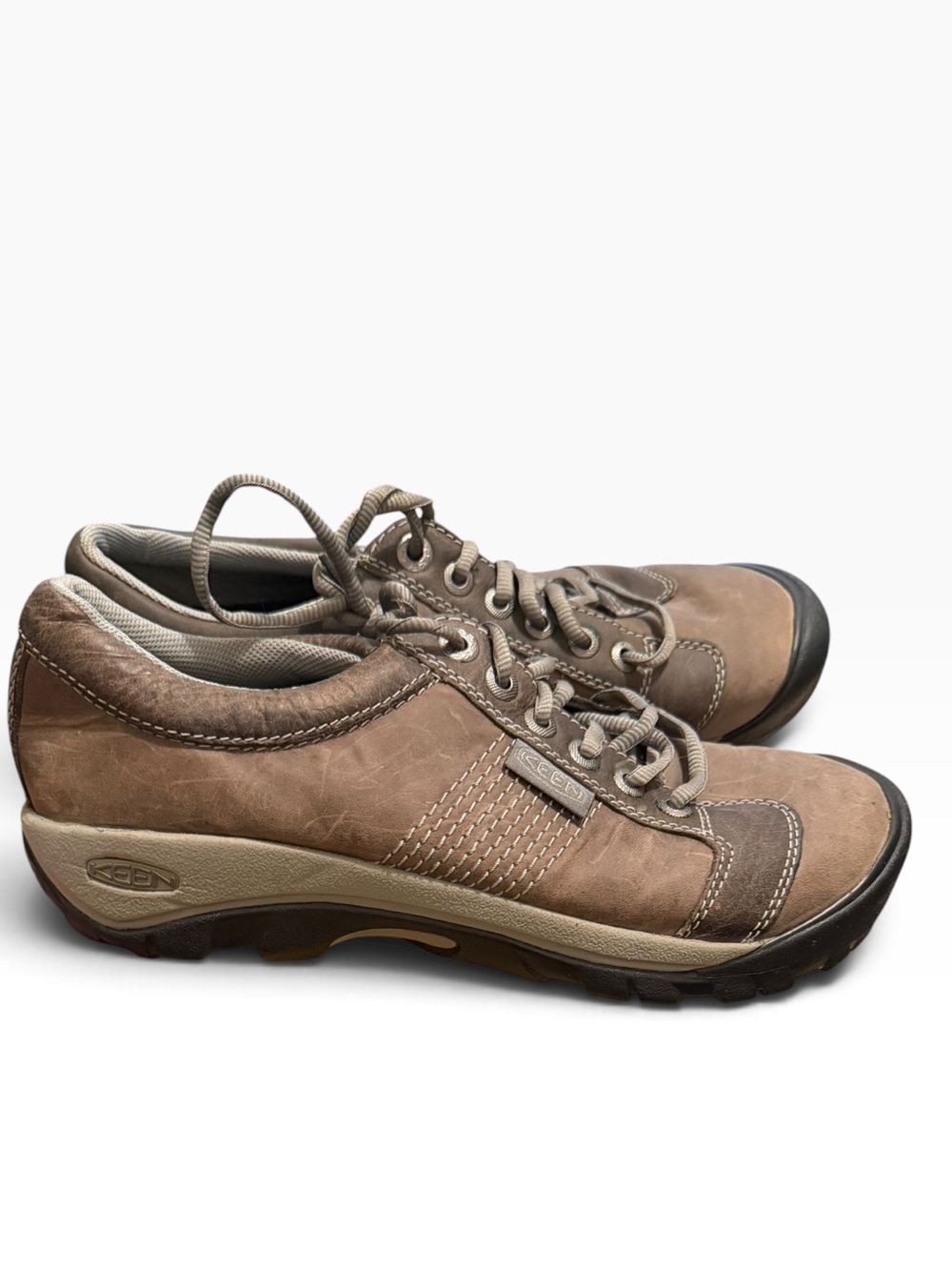 Keen AUSTIN CHOCOLATE
BROWN LEATHER hiking Shoes- MENS 9.5